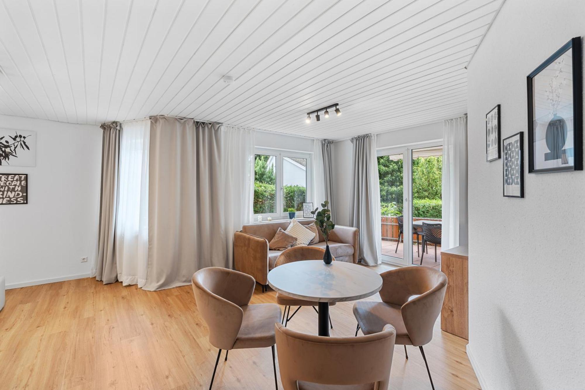 Anytime - Gaestehaus Am Weinberg In Ueberlingen Eksteriør bilde