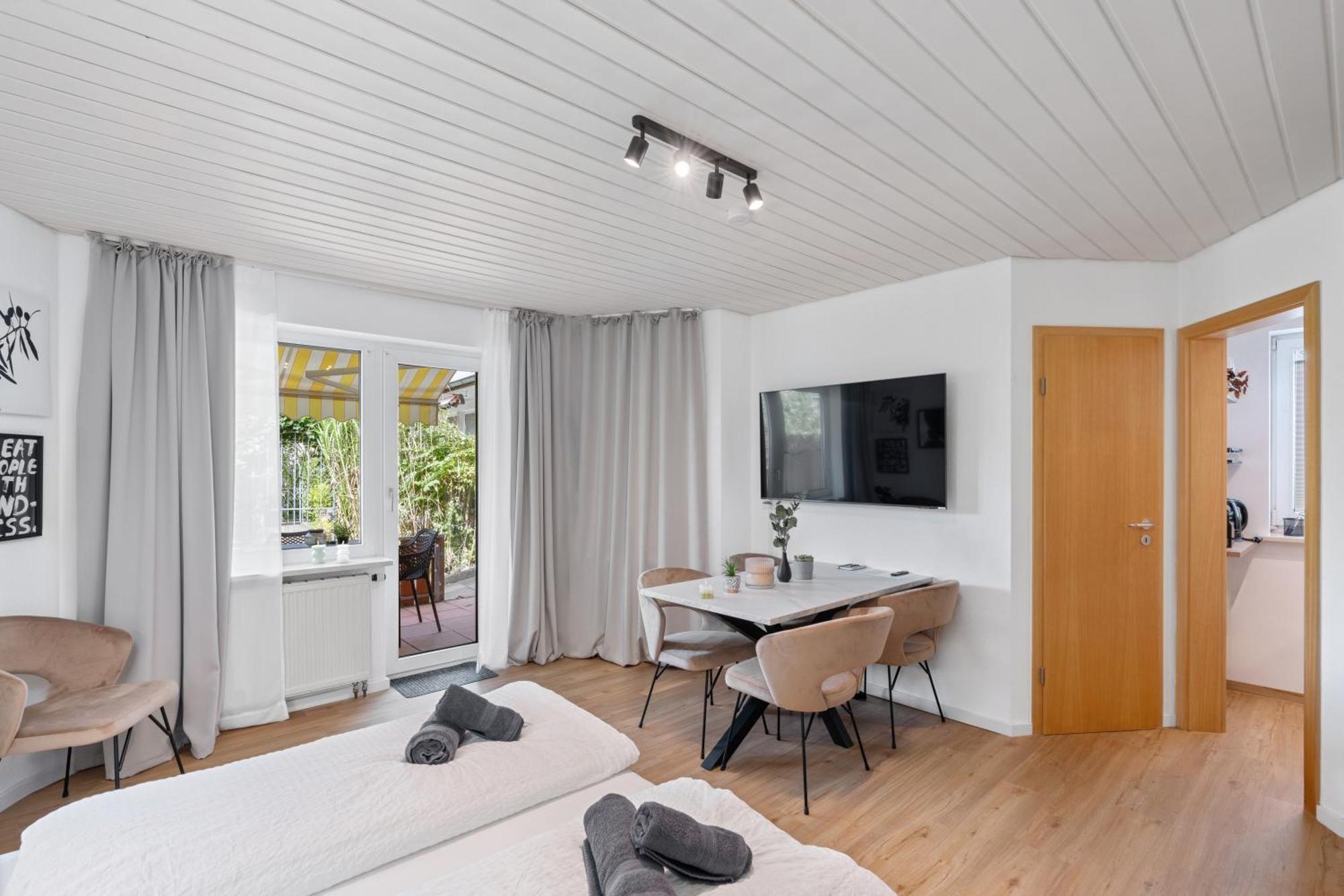 Anytime - Gaestehaus Am Weinberg In Ueberlingen Eksteriør bilde